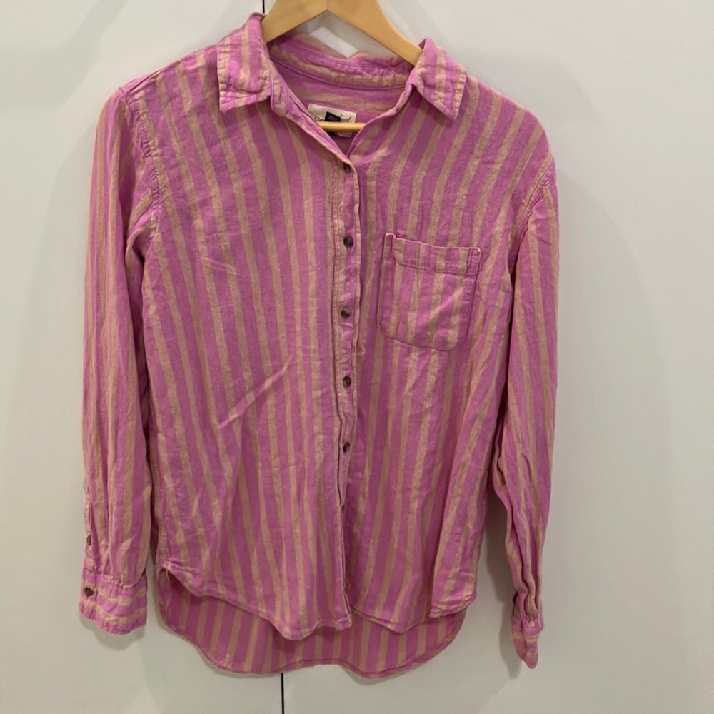 Linen Button Down